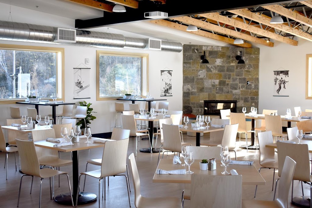 Lift Bistropub | restaurant | 101 Dan Fox Dr, Pittsfield, MA 01201, USA | 4132329362 OR +1 413-232-9362