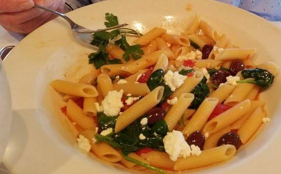 Louies California Bistro | restaurant | 1404 De La Vina St, Santa Barbara, CA 93101, USA | 8059637003 OR +1 805-963-7003