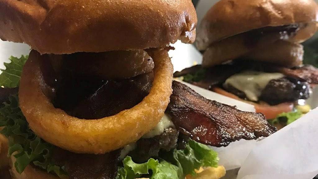 Gaslight Grill | restaurant | 135 N Main St, Lakeport, CA 95453, USA | 7072631404 OR +1 707-263-1404