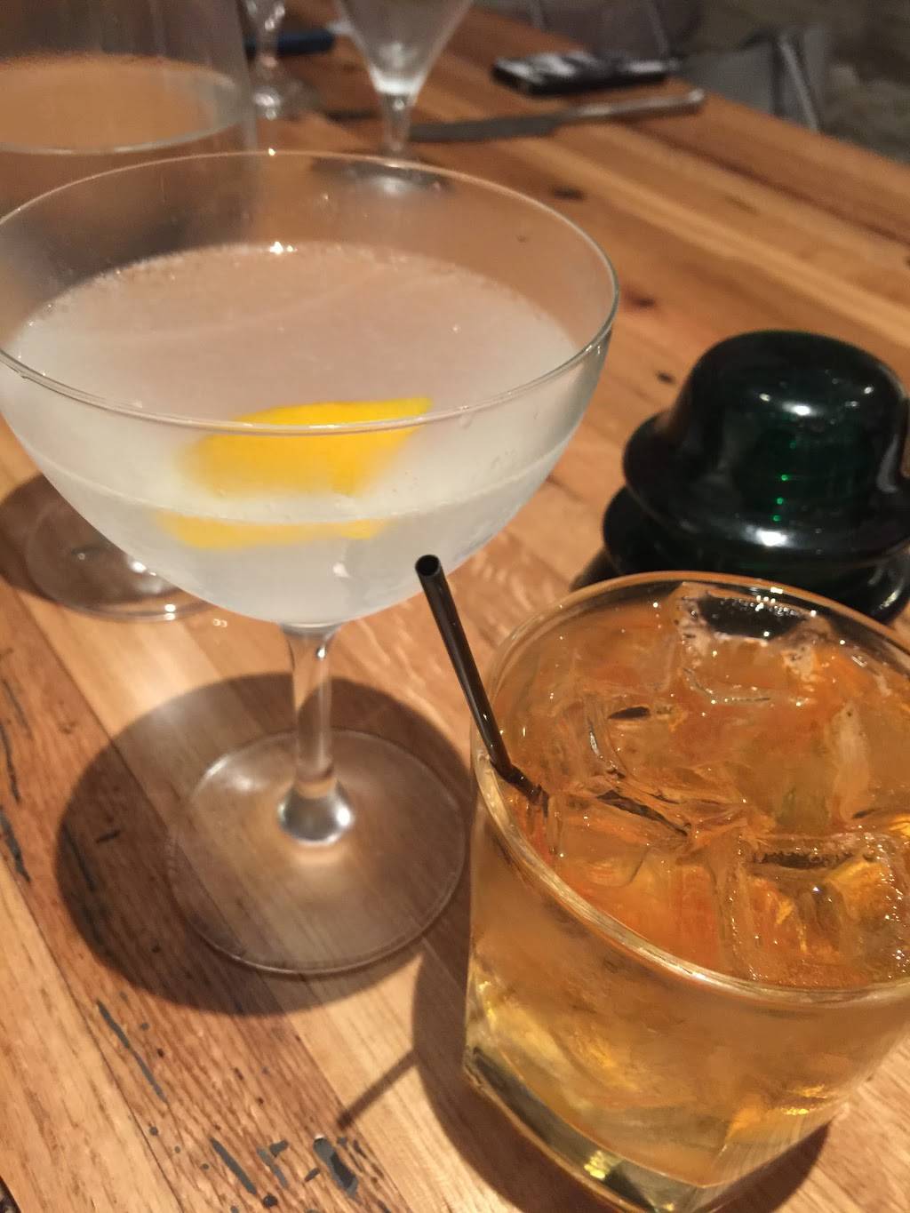 Public Service | restaurant | 311 Baronne St, New Orleans, LA 70112, USA | 5049626527 OR +1 504-962-6527