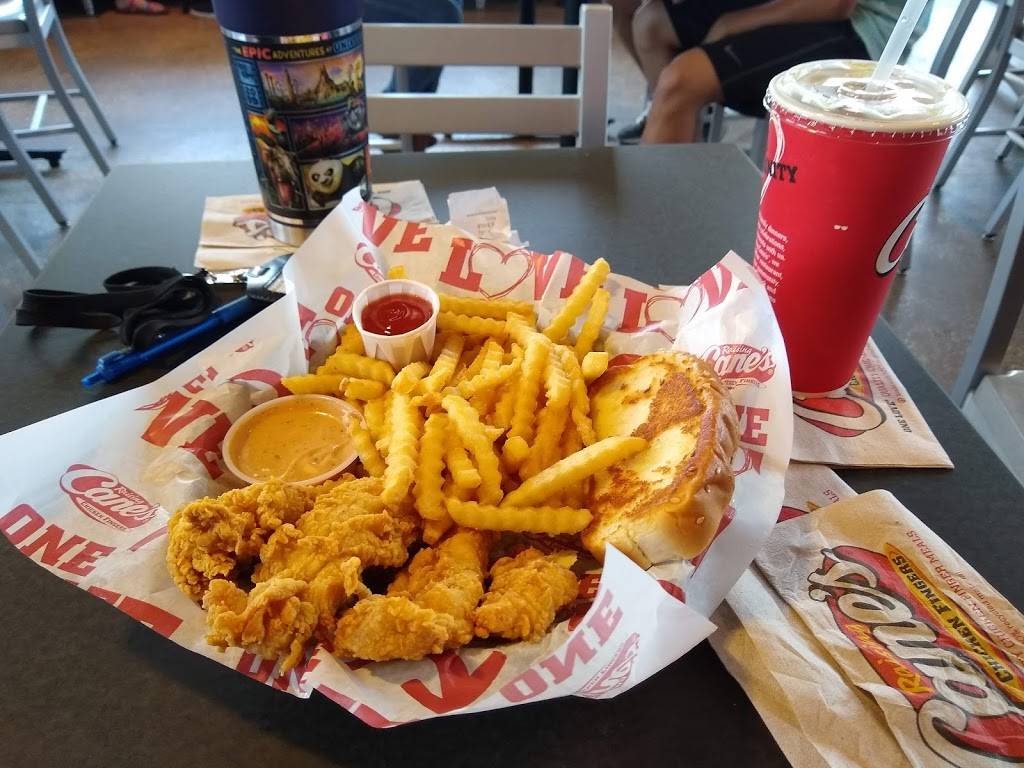Raising Canes Chicken Fingers | meal takeaway | 6015 Hwy 6 N, Houston, TX 77084, USA | 2813451605 OR +1 281-345-1605