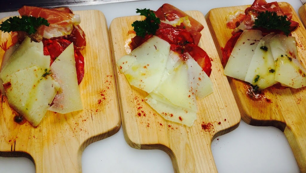 Real Cafe | restaurant | 9600 SW 8th St #11, Miami, FL 33174, USA | 3052264192 OR +1 305-226-4192