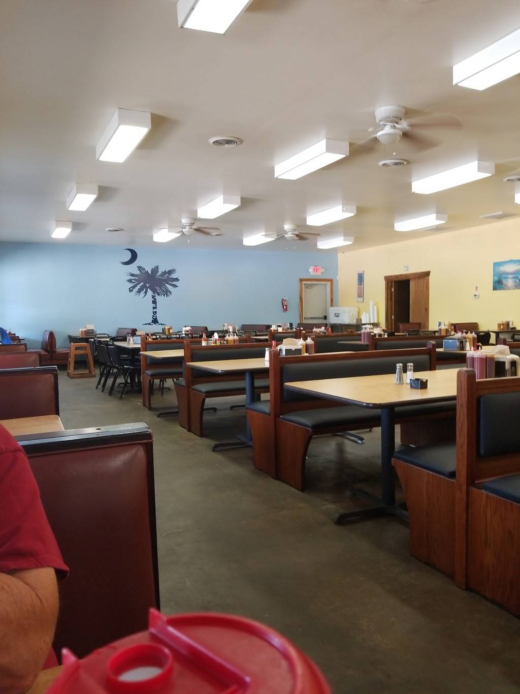 World Famous Smokehouse Grill | restaurant | 5843 SC-151, Jefferson, SC 29718, USA | 8436583045 OR +1 843-658-3045