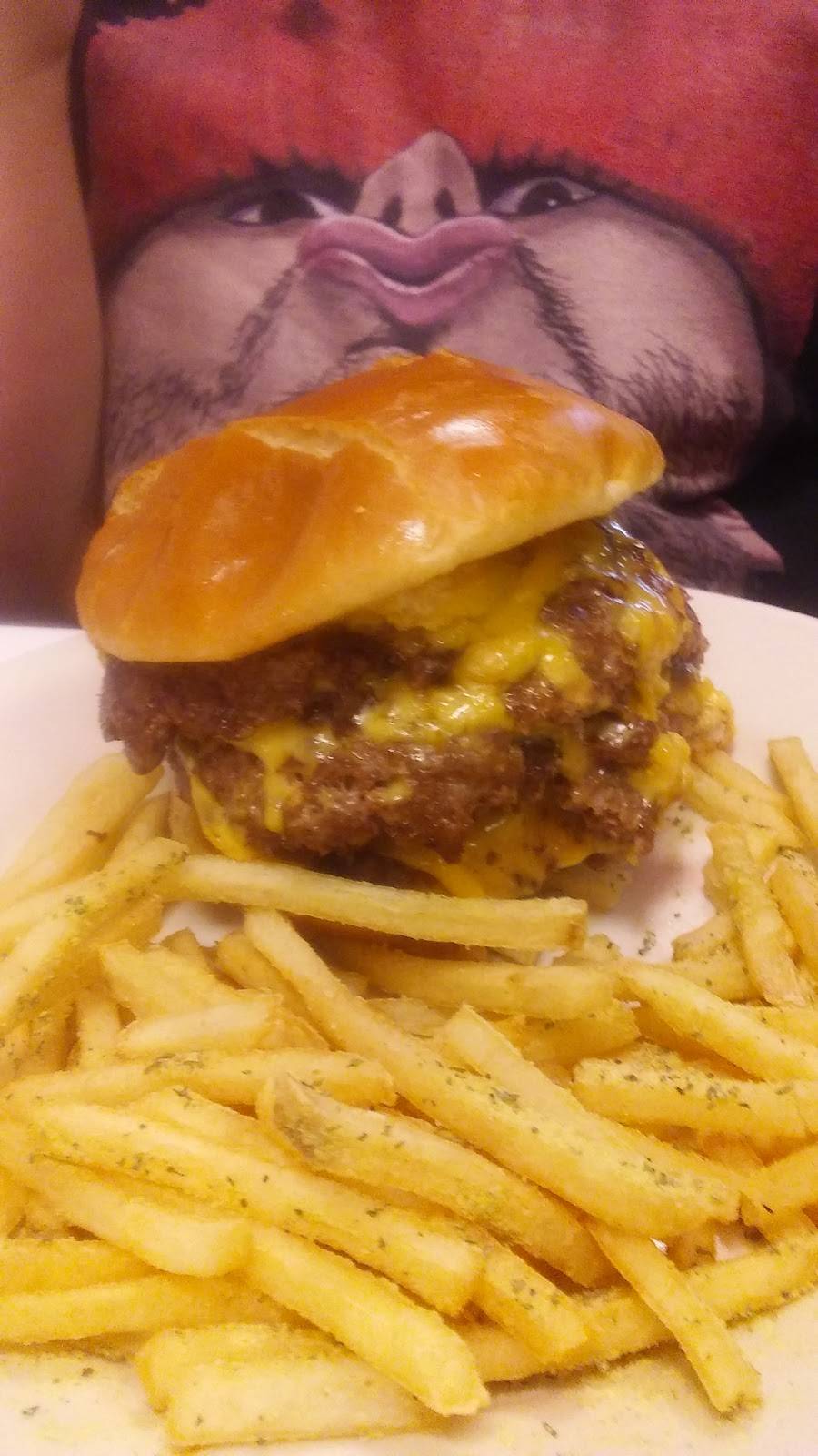 Steak n Shake | restaurant | 5006 Crossings Cir, Mt. Juliet, TN 37122, USA | 6152030294 OR +1 615-203-0294