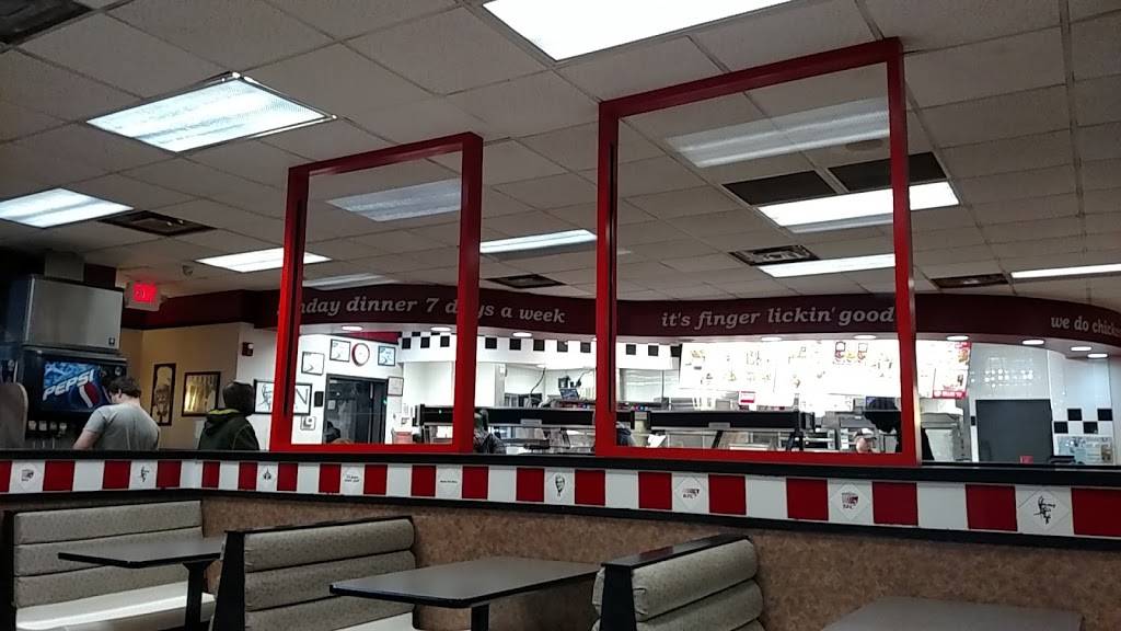 KFC | restaurant | 2000 Lafayette Ave, Terre Haute, IN 47805, USA | 8124660816 OR +1 812-466-0816