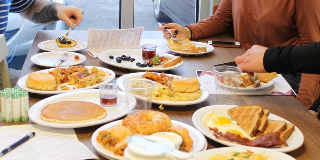 Biscuit House | restaurant | 9702 S Tacoma Way #102, Tacoma, WA 98499, USA | 2533013594 OR +1 253-301-3594