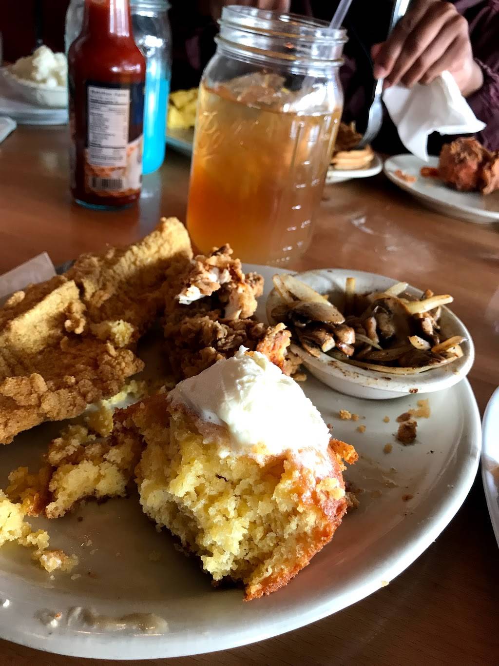 Lo-Los Chicken & Waffles | restaurant | 3133 N Scottsdale Rd, Scottsdale, AZ 85251, USA | 4809451920 OR +1 480-945-1920