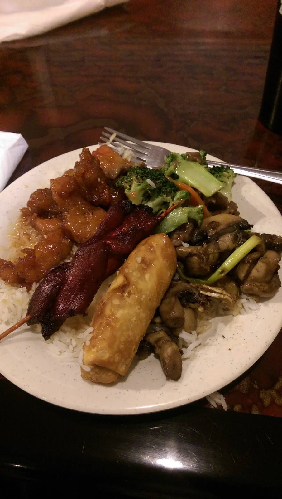 China Town Restaurant | restaurant | 1011 E Moore Ave, Terrell, TX 75160, USA | 9725631808 OR +1 972-563-1808