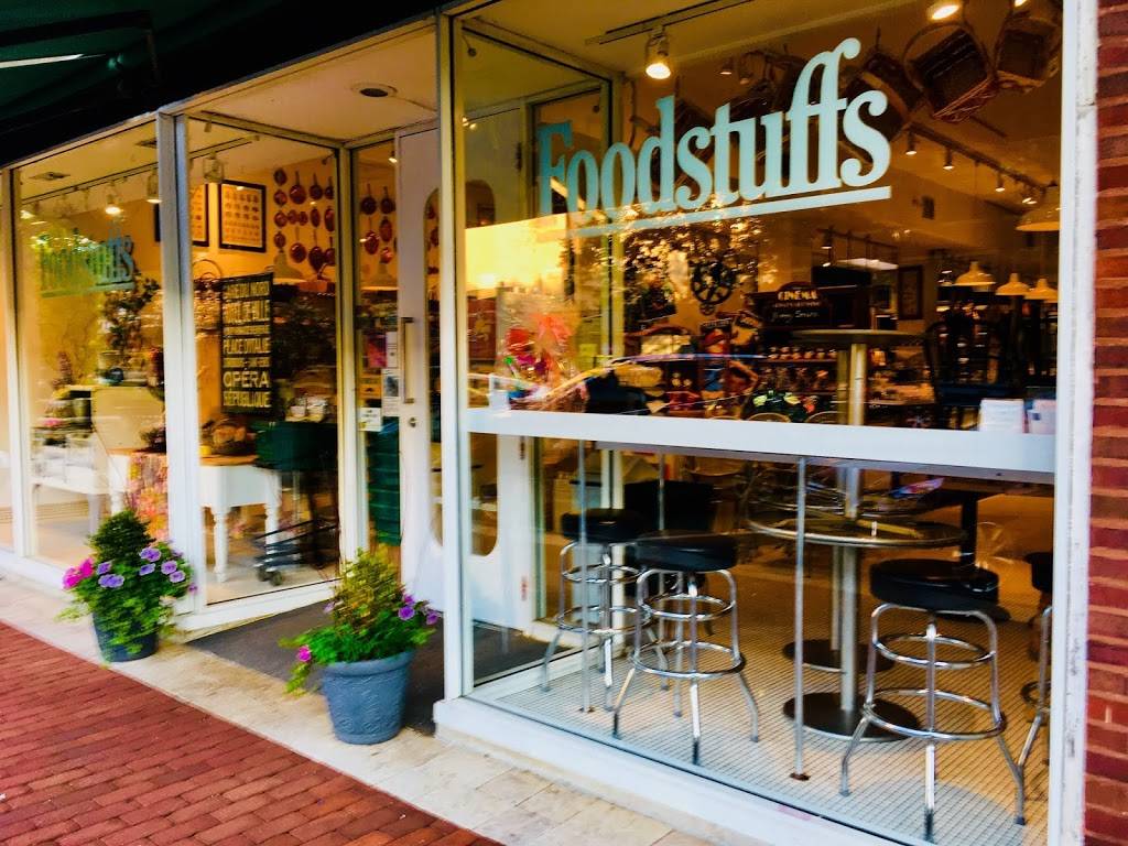 Foodstuffs | restaurant | 338 Park Ave, Glencoe, IL 60022, USA | 8478355105 OR +1 847-835-5105