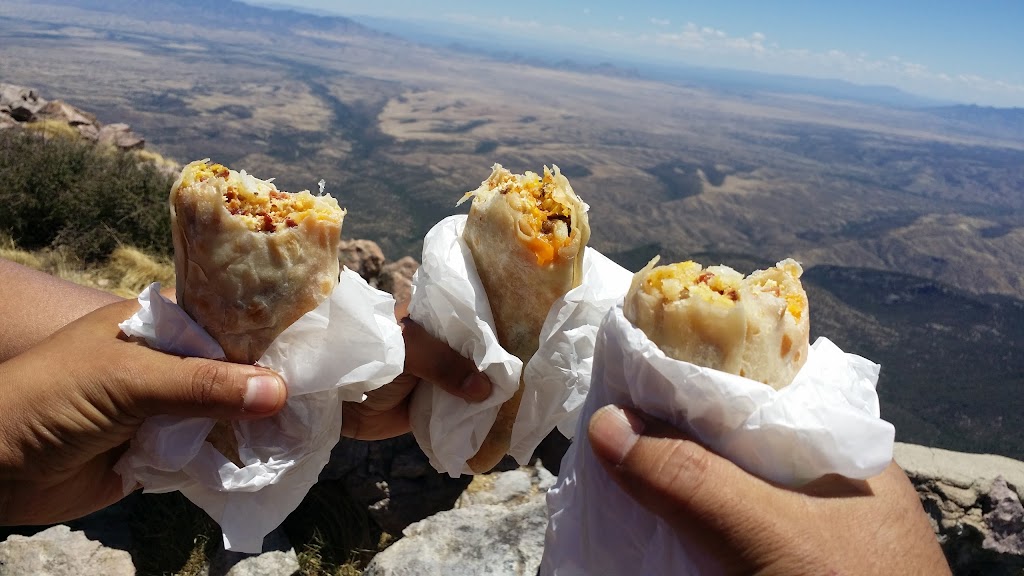 Nicos Mexican Food | restaurant | 7114 E Broadway Blvd, Tucson, AZ 85710, USA | 5202965693 OR +1 520-296-5693