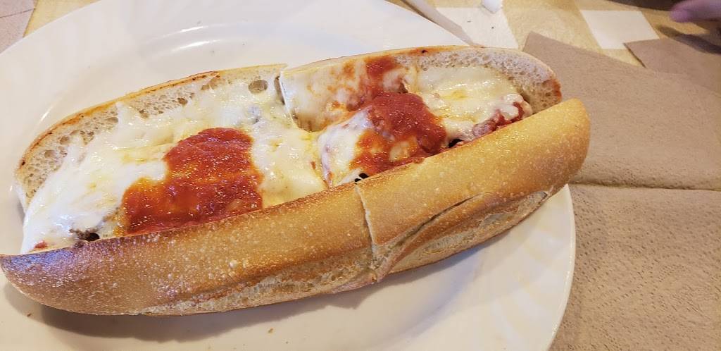 Scottos Pizza | restaurant | 400 Abbington Dr, East Windsor, NJ 08520, USA | 6094436410 OR +1 609-443-6410