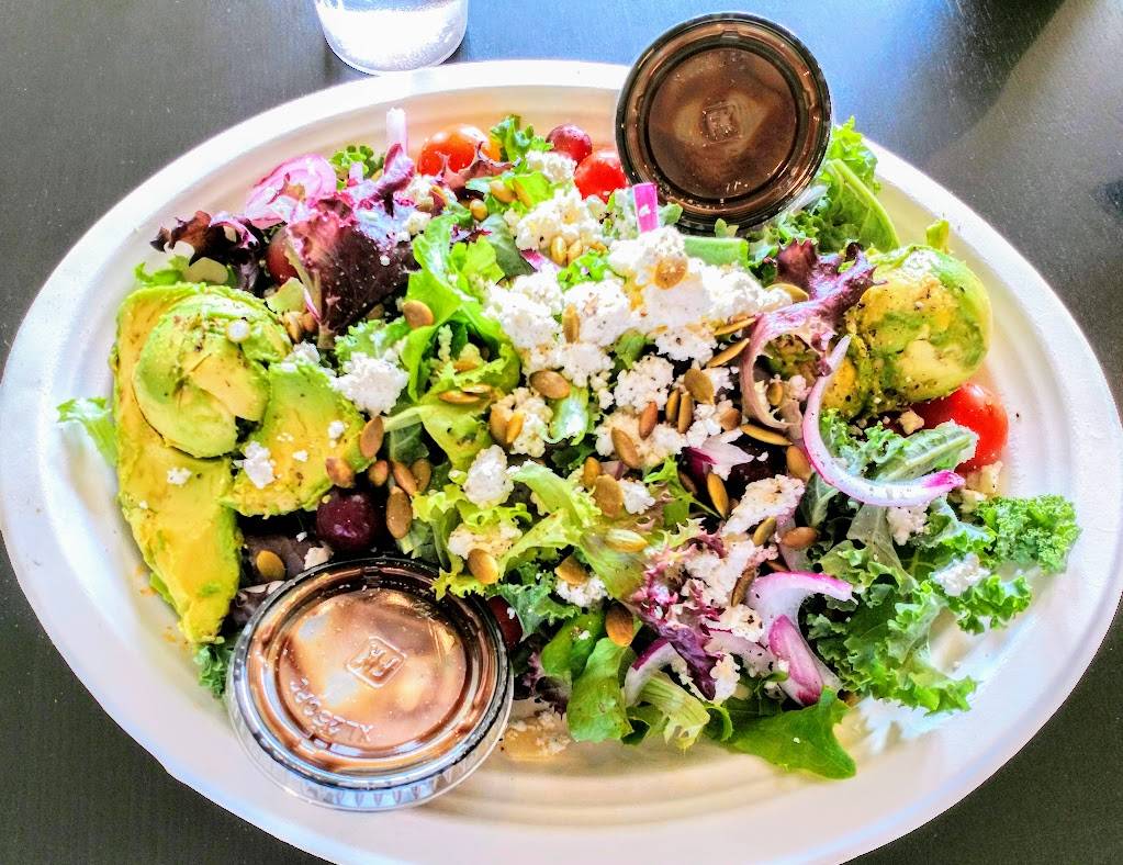 Chomp Eatery & Juice Station | restaurant | 1612 Santa Monica Blvd, Santa Monica, CA 90404, USA | 4242383398 OR +1 424-238-3398