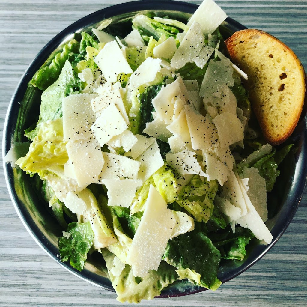 Novellas Pizza Milford | meal takeaway | 426 N Main St, Milford Charter Twp, MI 48381, USA | 2487172999 OR +1 248-717-2999