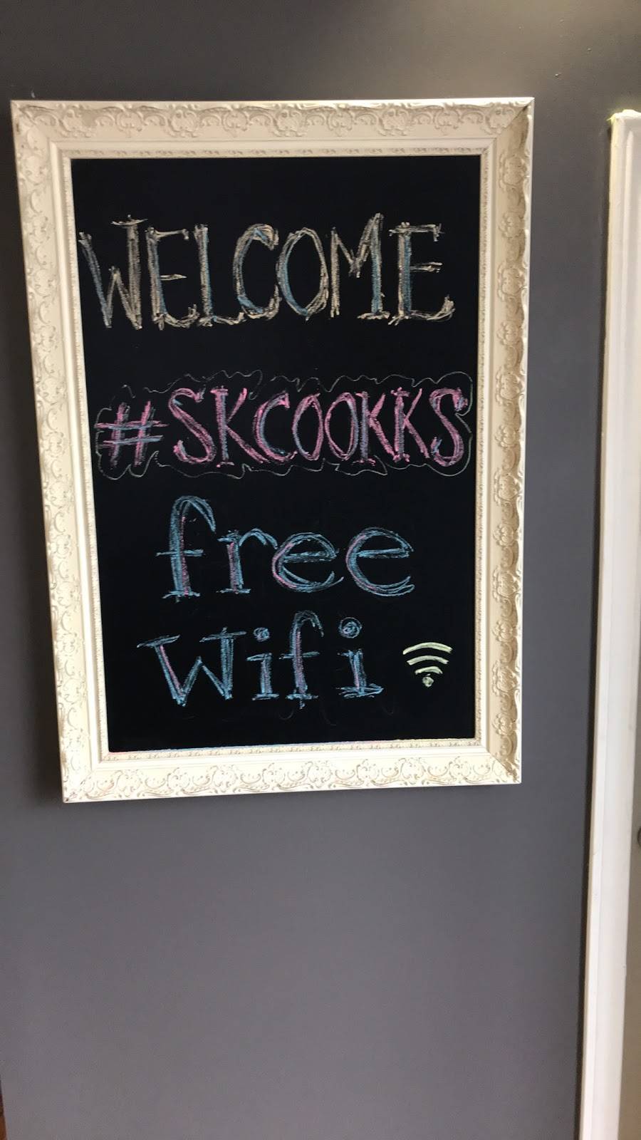 SKCOOKKS | restaurant | 12-24 Ronson Dr, Etobicoke, ON M9W 1B4, Canada | 4162430616 OR +1 416-243-0616