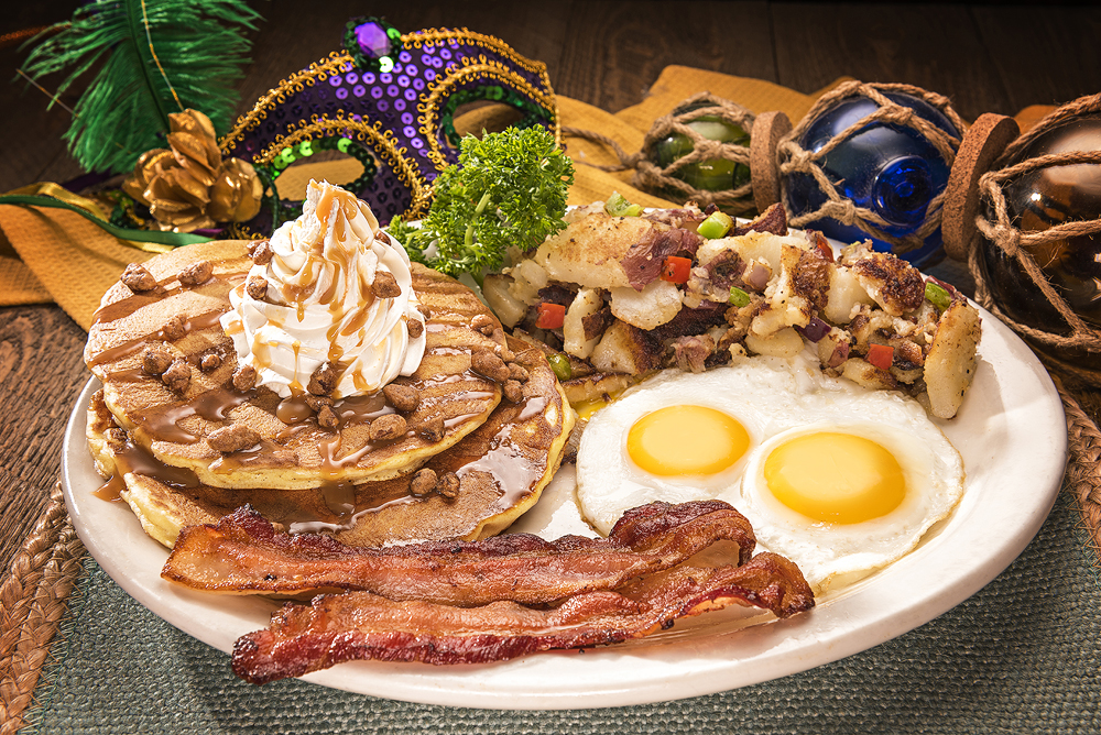 Huckleberrys Breakfast & Lunch | restaurant | 1321 W 11th St, Tracy, CA 95376, USA | 2098324675 OR +1 209-832-4675