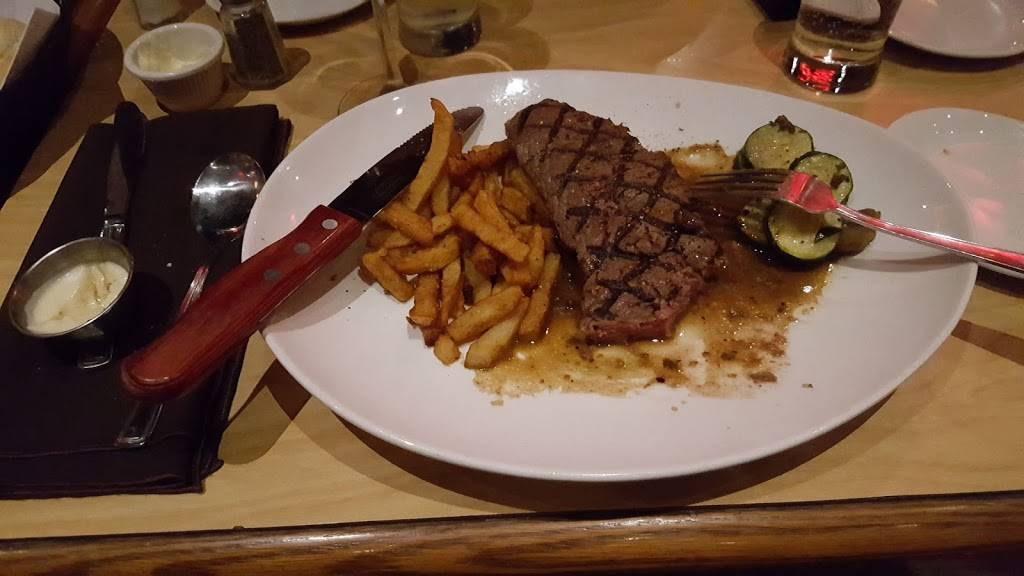 Le Soleo | restaurant | 261 Rue Saint Georges, Saint-Jérôme, QC J7Z 5T7, Canada | 4505650229 OR +1 450-565-0229