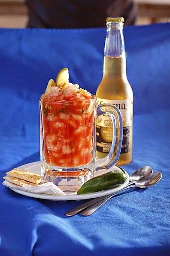 Hoochies | restaurant | 214 E Hickory St, Denton, TX 76201, USA | 9408080315 OR +1 940-808-0315