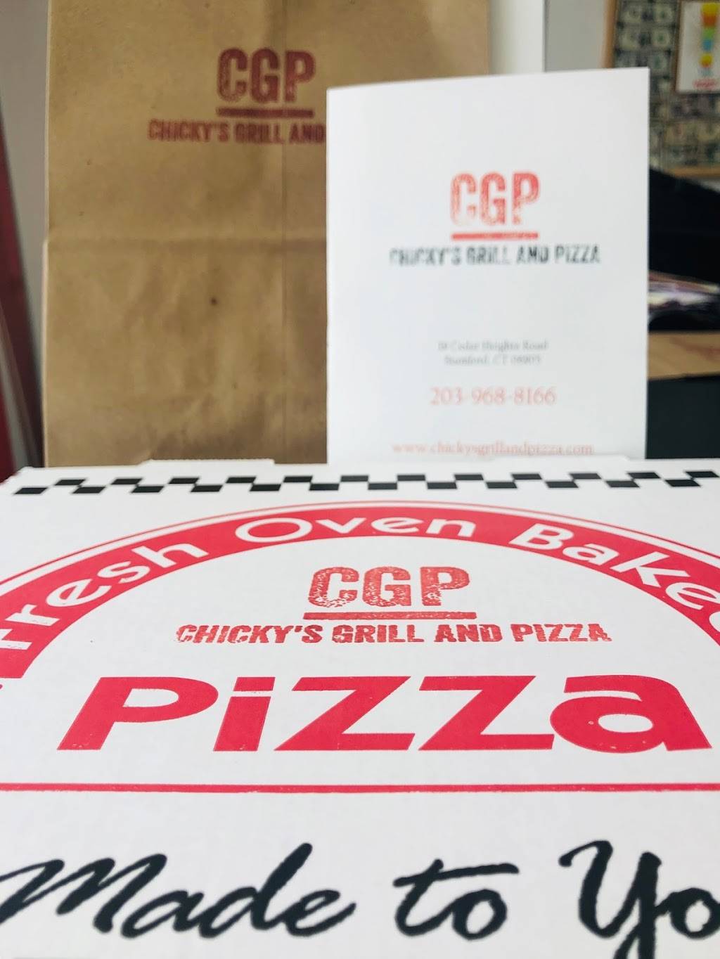 Chickys Grill and Pizza | restaurant | 19 Cedar Heights Rd, Stamford, CT 06905, USA | 2039688166 OR +1 203-968-8166