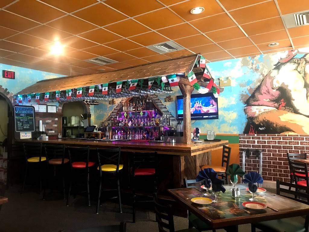 El Charro | restaurant | Paper Mill Dr, Lincoln, NH 03251, USA | 6037453000 OR +1 603-745-3000