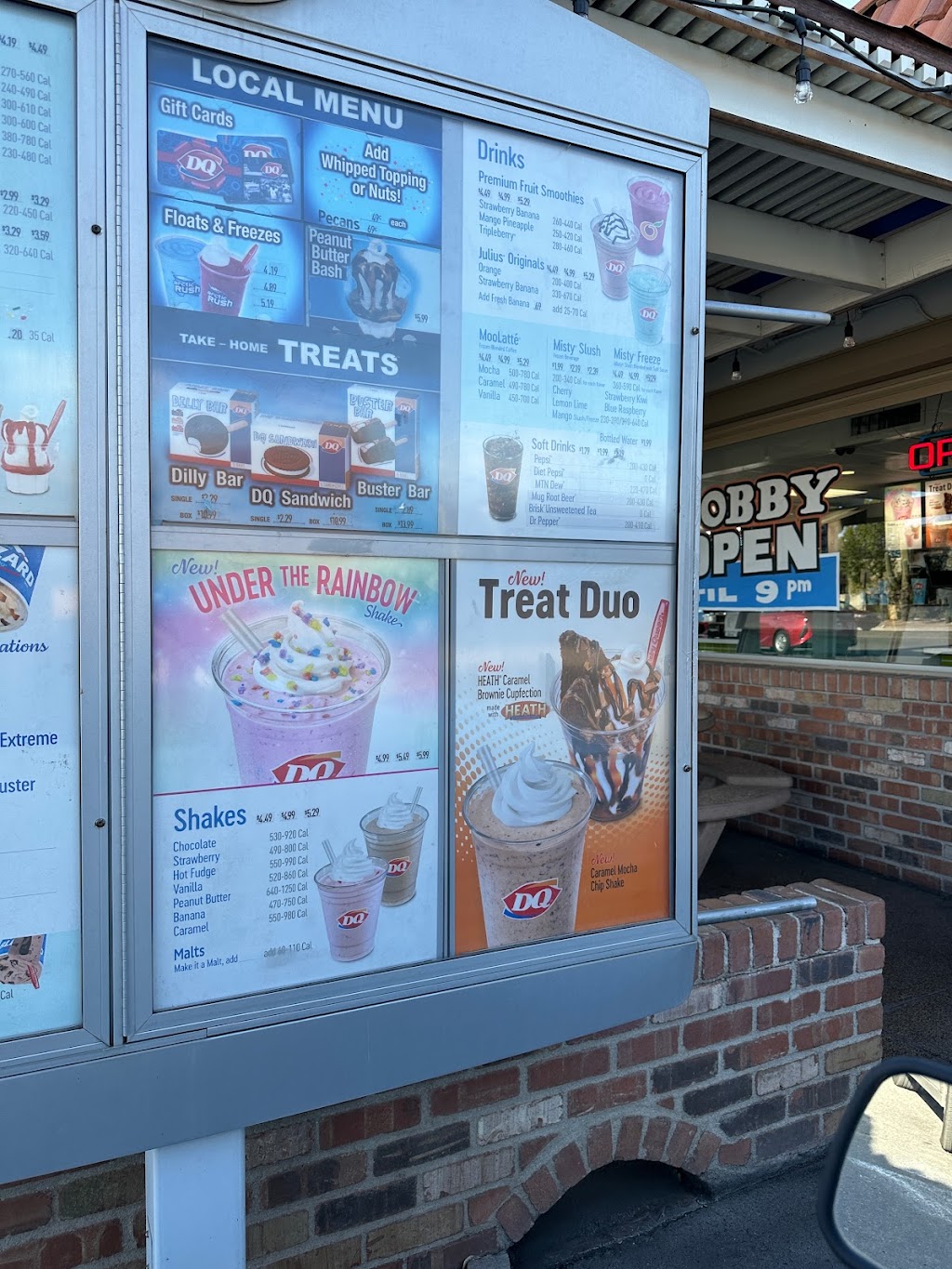 Dairy Queen | restaurant | 100 S Sarnoff Dr, Tucson, AZ 85710, USA | 5202964281 OR +1 520-296-4281
