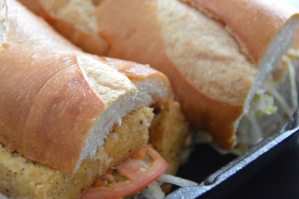 Victorias Kitchen | restaurant | 7304 Ogontz Ave, Philadelphia, PA 19138, USA | 2159271066 OR +1 215-927-1066