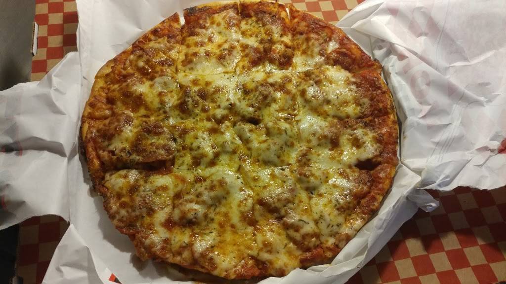 ricos Pizza | restaurant | 3651 Ridge Rd, Lansing, IL 60438, USA | 2199722630 OR +1 219-972-2630