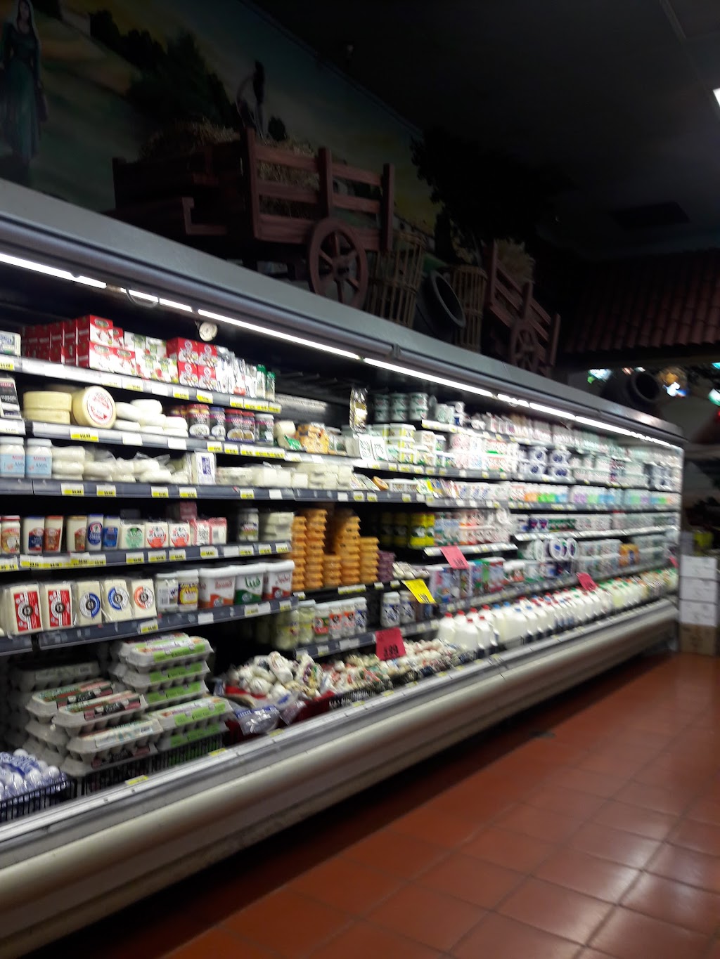 Red Tomatoes Farmers Market | restaurant | 9950 Foothill Blvd, Rancho Cucamonga, CA 91730, USA | 9099878700 OR +1 909-987-8700