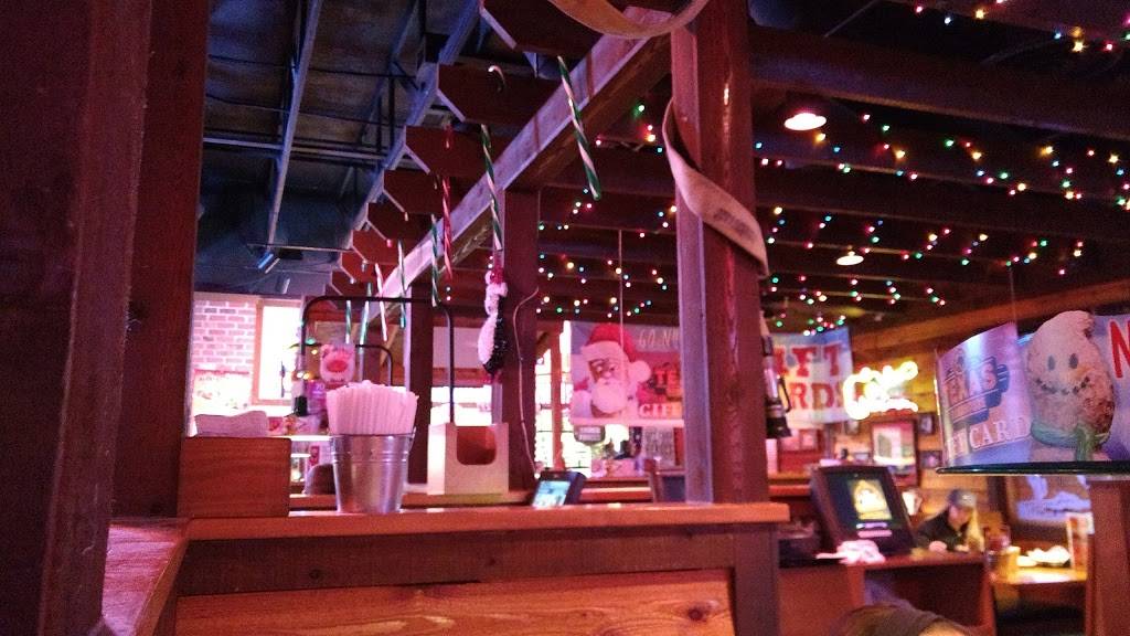 Texas Roadhouse | restaurant | 375 Rivers Edge Dr, Milford, OH 45150, USA | 5138319700 OR +1 513-831-9700