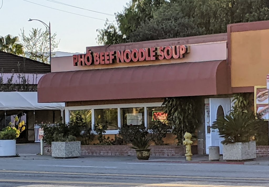 Pho Beef Noodle Soup | restaurant | 905 S Bascom Ave, San Jose, CA 95128, USA | 4082798588 OR +1 408-279-8588