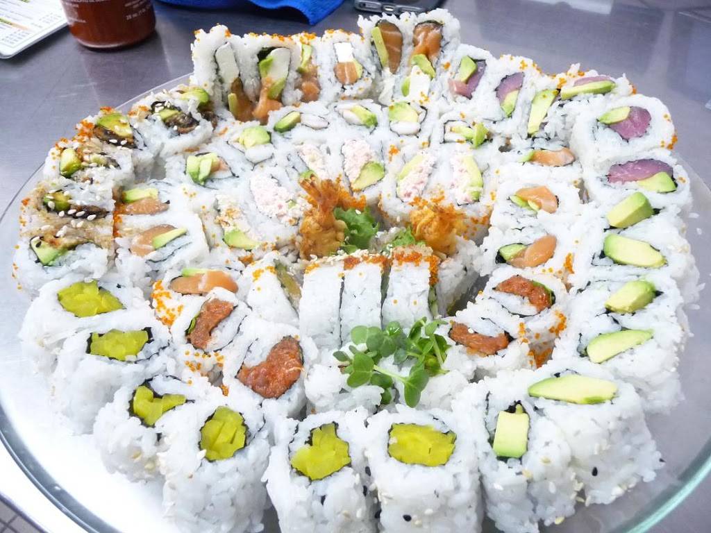 Sushi Valley | restaurant | 3037, 17852 Hesperian Blvd, San Lorenzo, CA 94580, USA | 5102761988 OR +1 510-276-1988