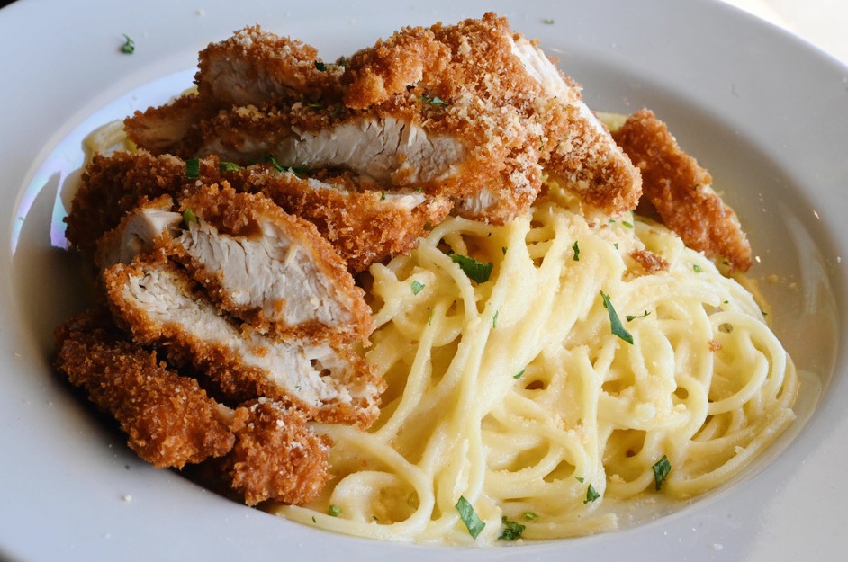 Roux Seafood Kitchen | restaurant | 16883 Beach Blvd, Huntington Beach, CA 92647, USA | 6572448592 OR +1 657-244-8592