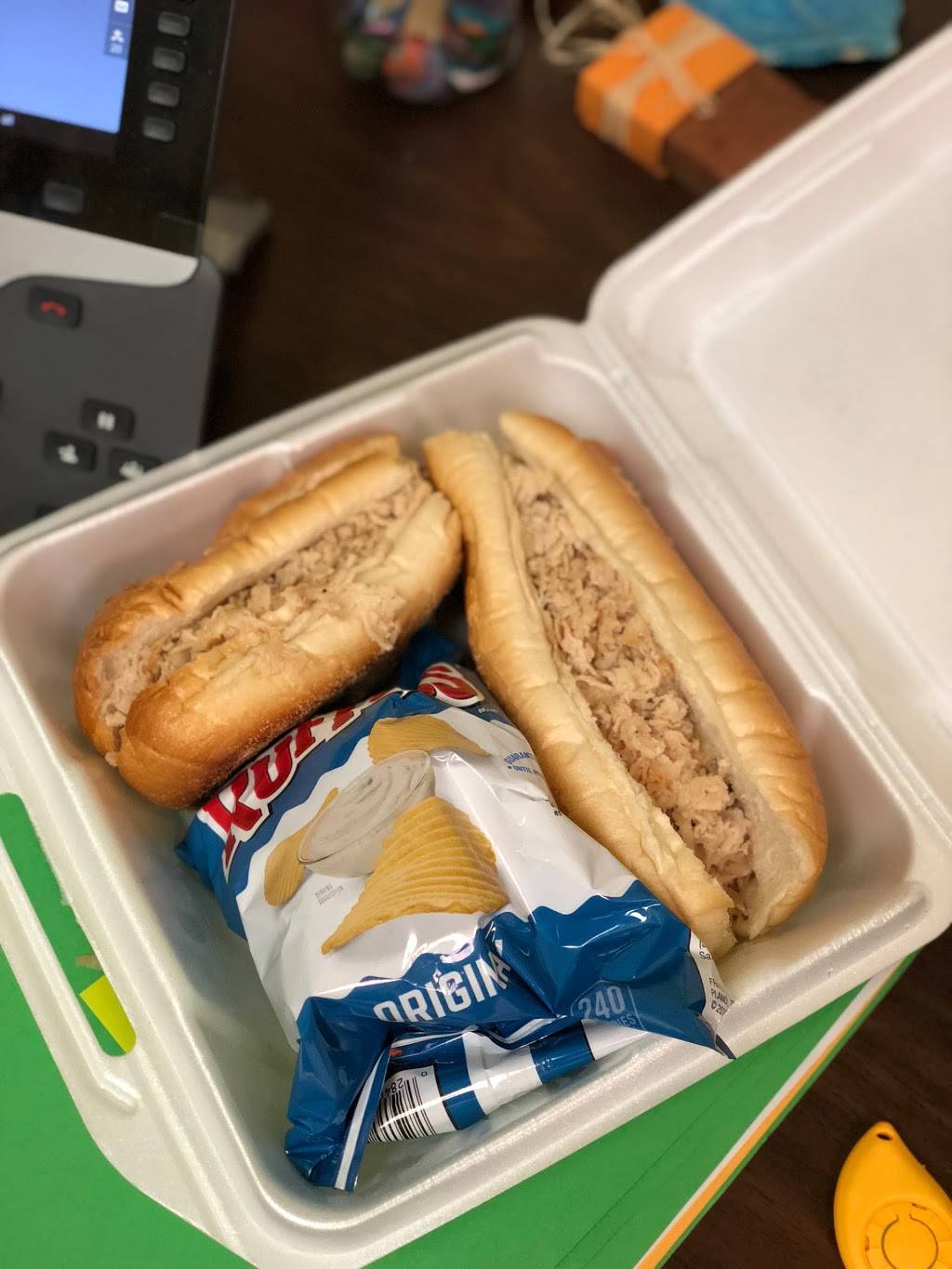 Castillos Ristorante & Pizzeria | restaurant | 975 Bacons Bridge Rd #156, Summerville, SC 29483, USA | 8438323330 OR +1 843-832-3330