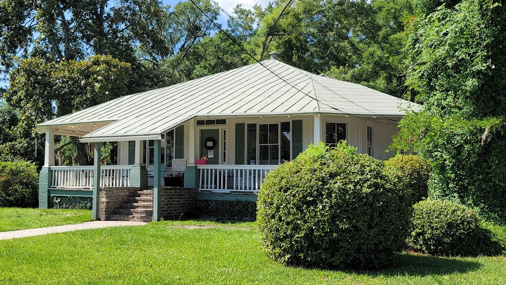 Three Tree Coffee at the Porch | cafe | 215 W Collins St #3009, Pooler, GA 31322, USA | 9123482240 OR +1 912-348-2240