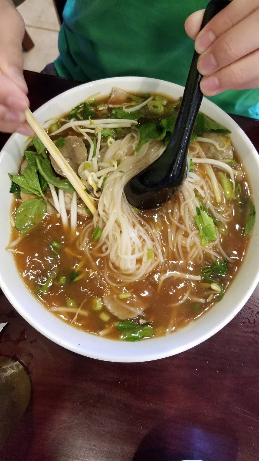 Pho Viet "Viet Noodle" | restaurant | 5038 W Colonial Dr, Orlando, FL 32808, USA | 4072708101 OR +1 407-270-8101