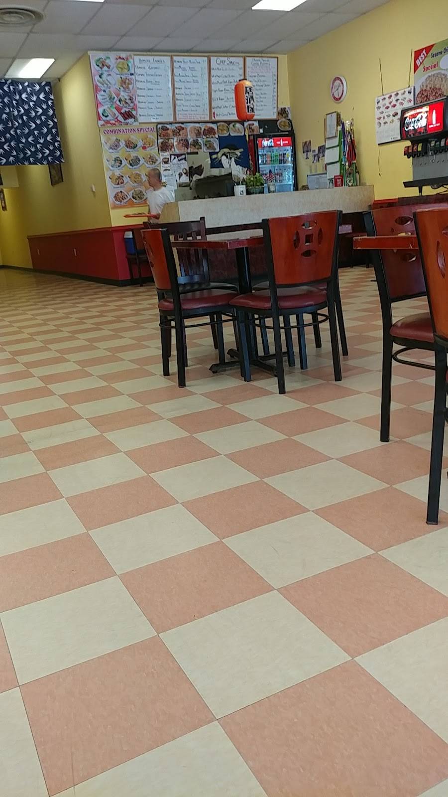 Tokyo Hibachi Grill | restaurant | 2822 Linkhorne Dr, Lynchburg, VA 24503, USA | 4343843396 OR +1 434-384-3396