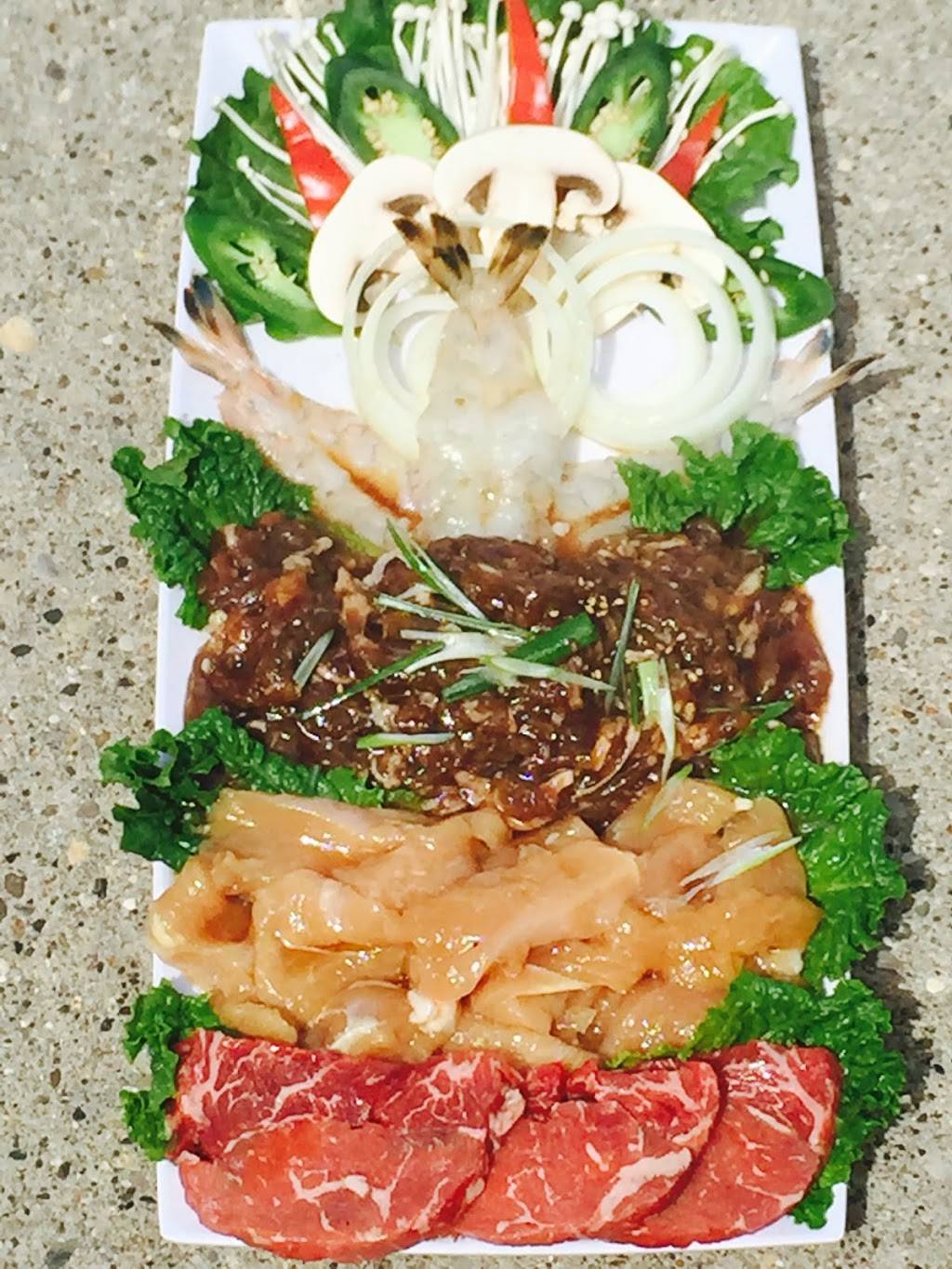 Emonae Korean BBQ | restaurant | 6246 28th St SE a, Grand Rapids, MI 49546, USA | 6166493984 OR +1 616-649-3984