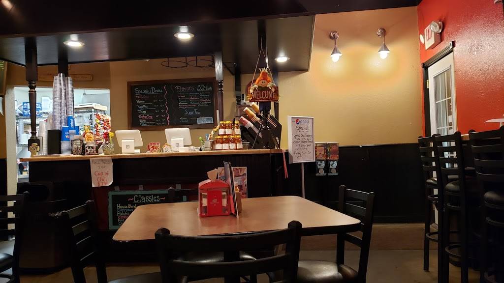 Danny Bs | restaurant | 220 1st Ave W, Foley, MN 56329, USA | 3209686941 OR +1 320-968-6941