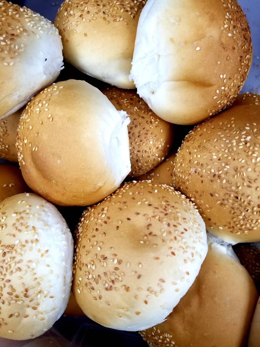 Maimana Whitby | restaurant | 701 Rossland Rd E, Whitby, ON L1N 9K3, Canada | 9052338797 OR +1 905-233-8797