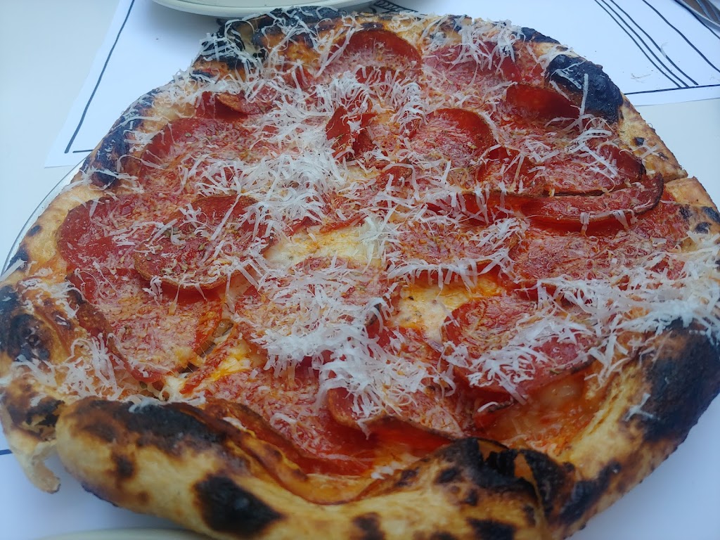 Jon & Vinnys Slauson | restaurant | 4400 W Slauson Ave, Los Angeles, CA 90043, USA | 3236094688 OR +1 323-609-4688