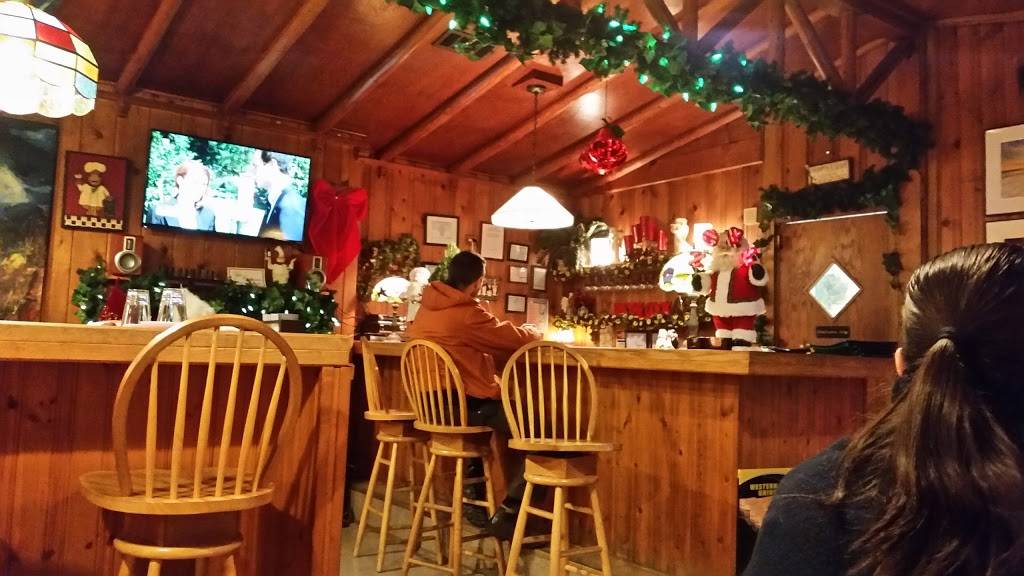 SMAK-TAK! Polish Restaurant | restaurant | 5961 N Elston Ave, Chicago, IL 60646, USA | 7737631123 OR +1 773-763-1123