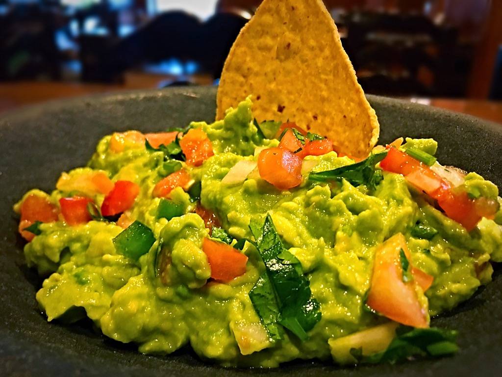 La Hacienda De Los Fernandez | restaurant | 21520 W Field Pkwy, Deer Park, IL 60010, USA | 8475509413 OR +1 847-550-9413