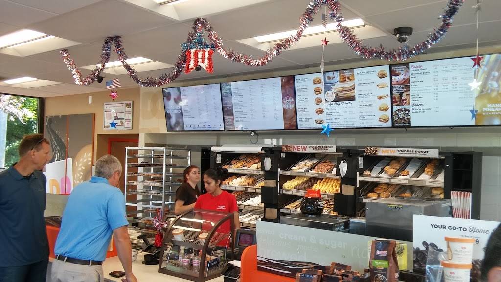 Dunkin | bakery | 6353 Som Center Rd, Solon, OH 44139, USA | 4403493638 OR +1 440-349-3638