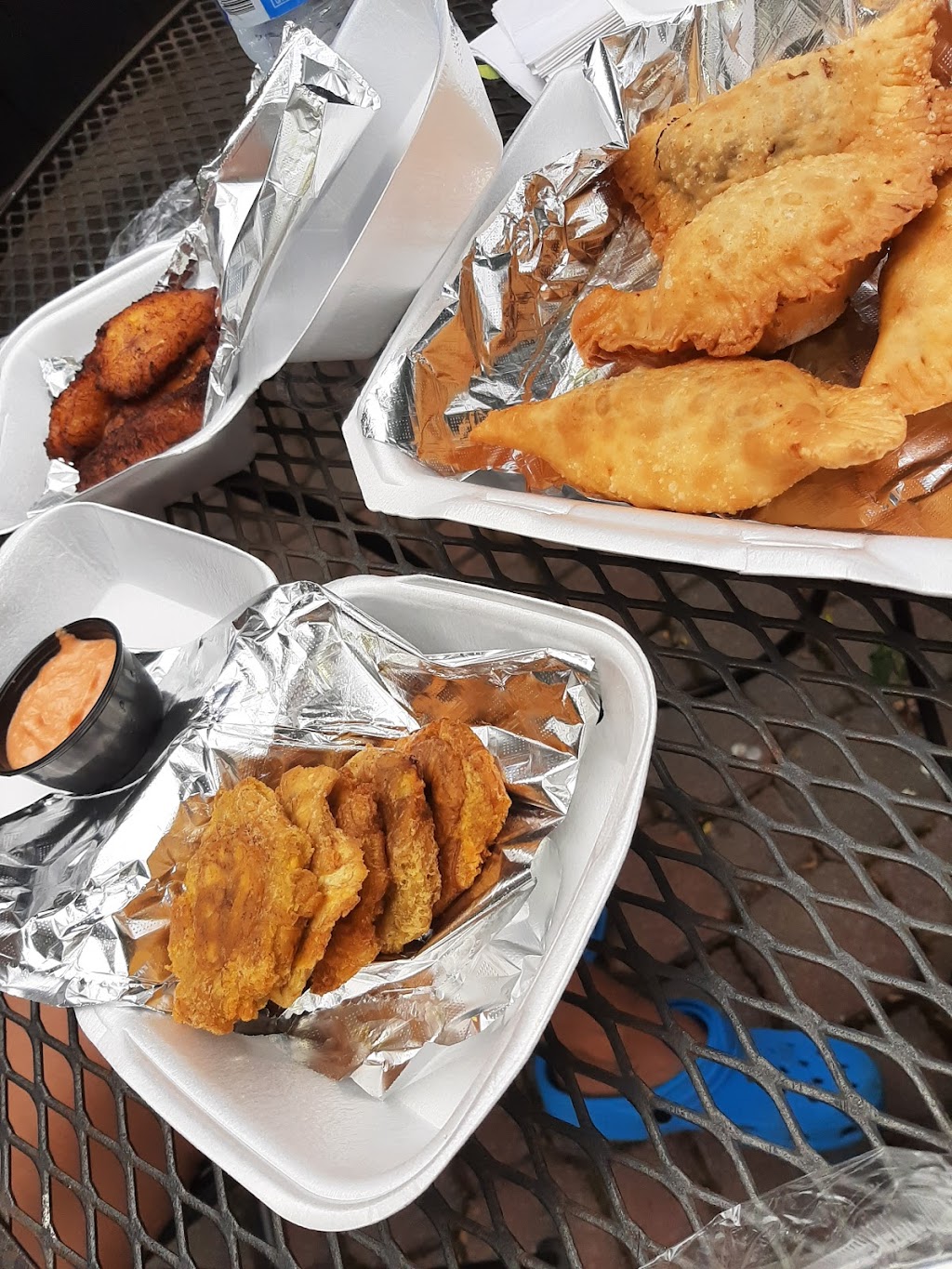 Antojitos De Socorro | restaurant | 147 Main St, Crestview, FL 32536, USA | 8506690544 OR +1 850-669-0544