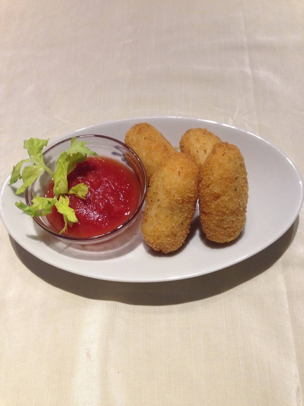 Josies Italian Cuisine | restaurant | 7880 Keele St Unit 5, Concord, ON L4K 4G7, Canada | 9056606330 OR +1 905-660-6330