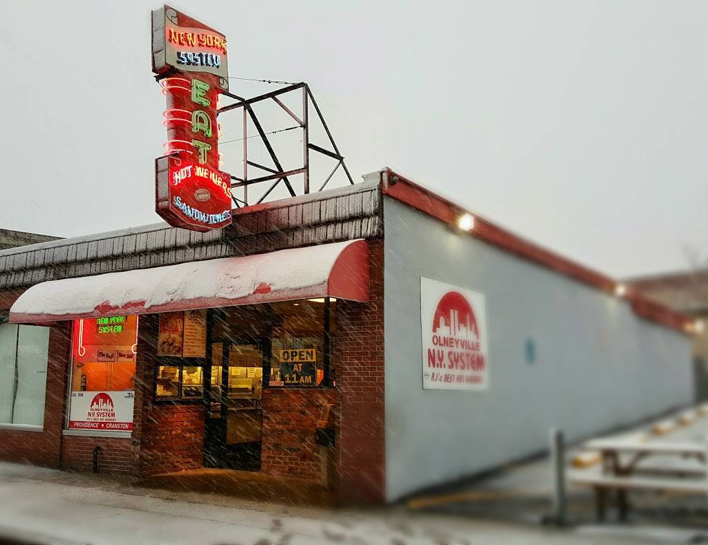 Olneyville New York System Restaurant | restaurant | 18 Plainfield St, Providence, RI 02909, USA | 4016219500 OR +1 401-621-9500