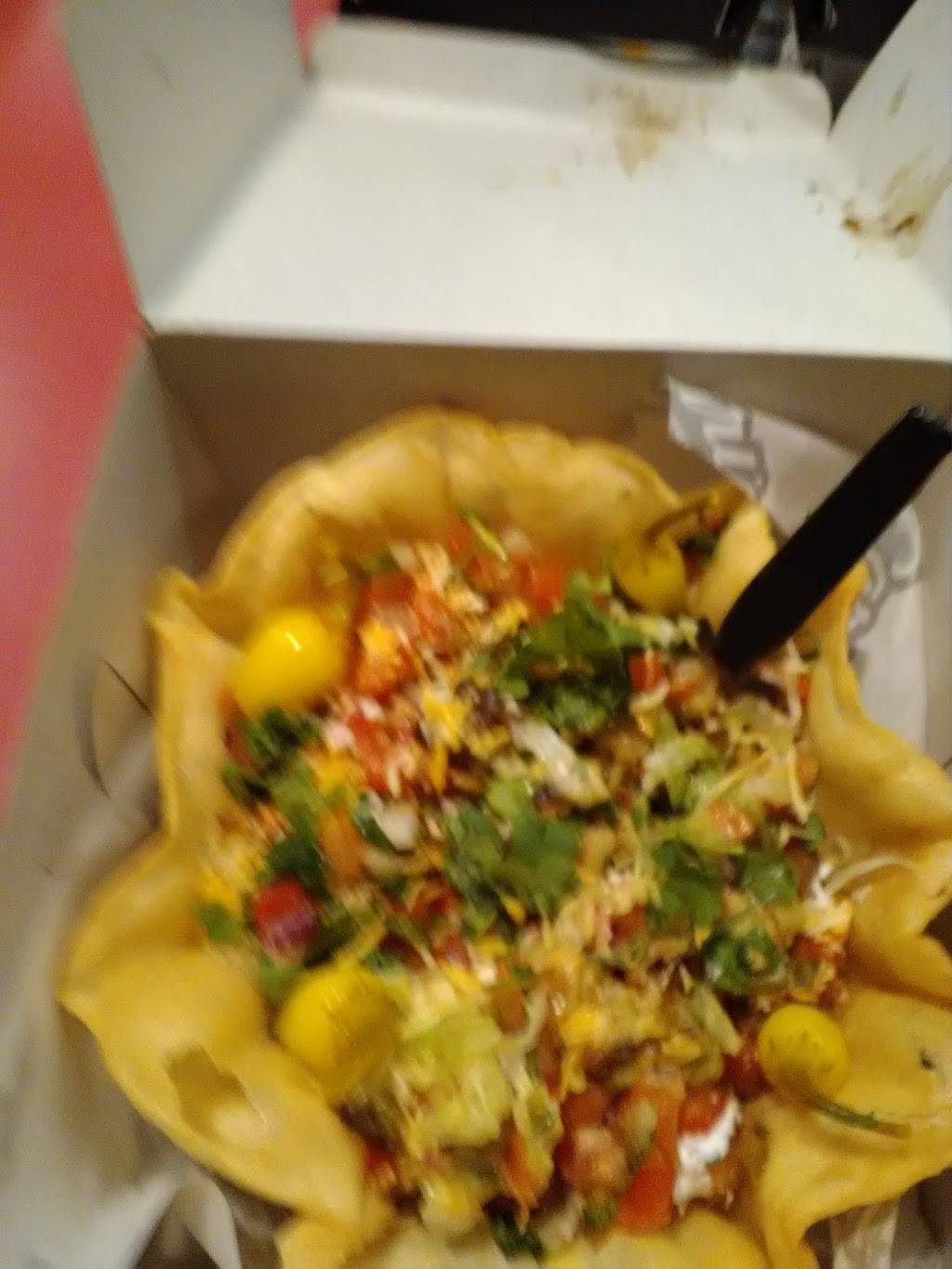 Carls Jr. | restaurant | 5625 E Kings Canyon Rd, Fresno, CA 93727, USA | 5594548379 OR +1 559-454-8379