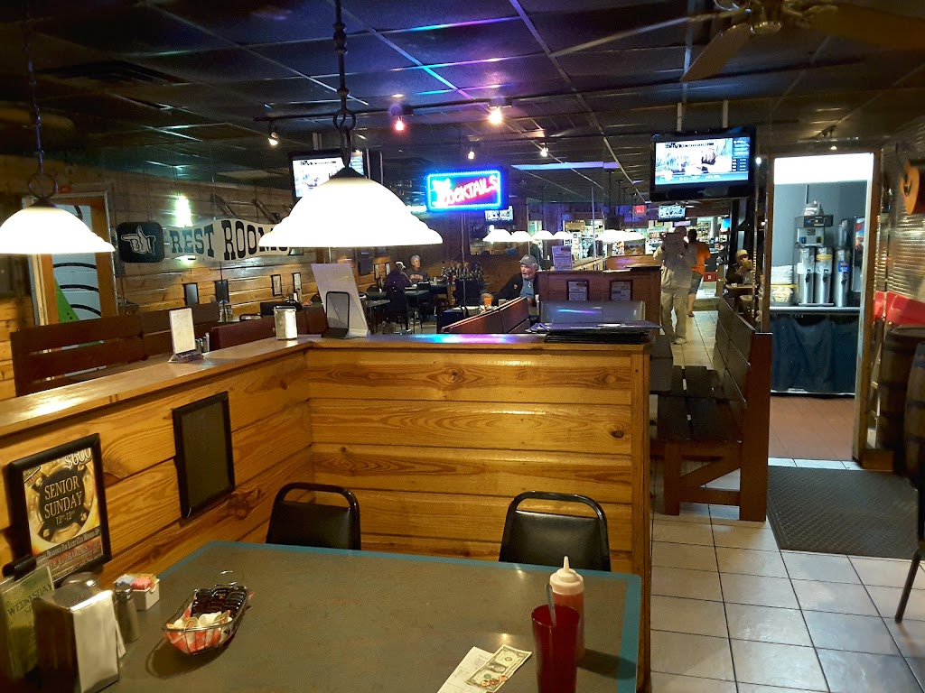 Hard Country Café | restaurant | 2374 LA-109, Vinton, LA 70668, USA | 3375895647 OR +1 337-589-5647