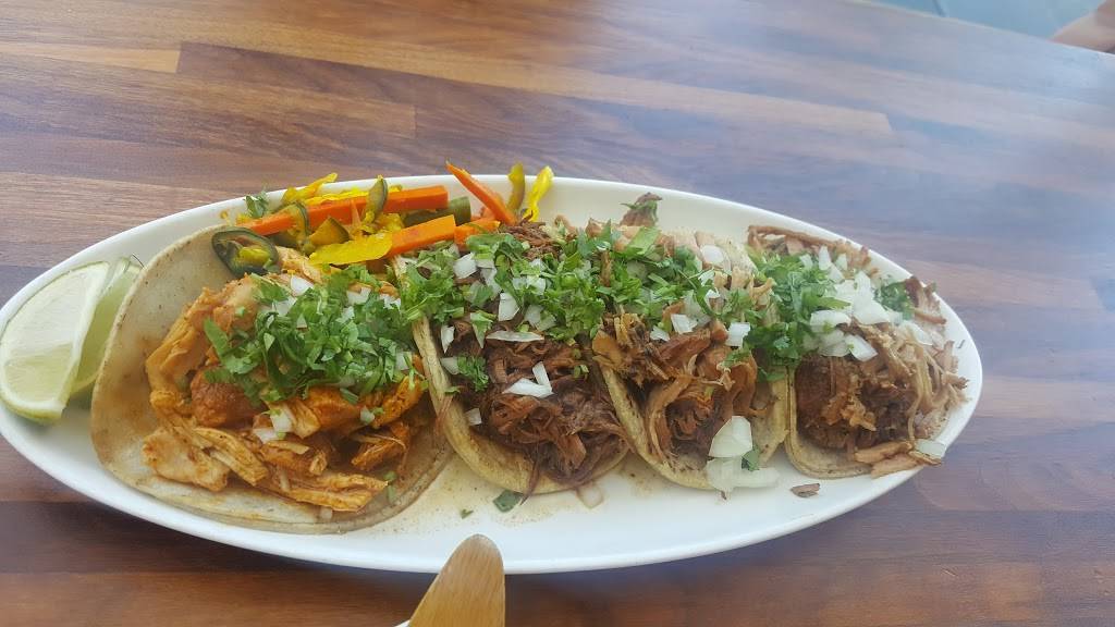 Tacolicious | restaurant | 300 Santana Row, San Jose, CA 95128, USA | 4156496077 OR +1 415-649-6077