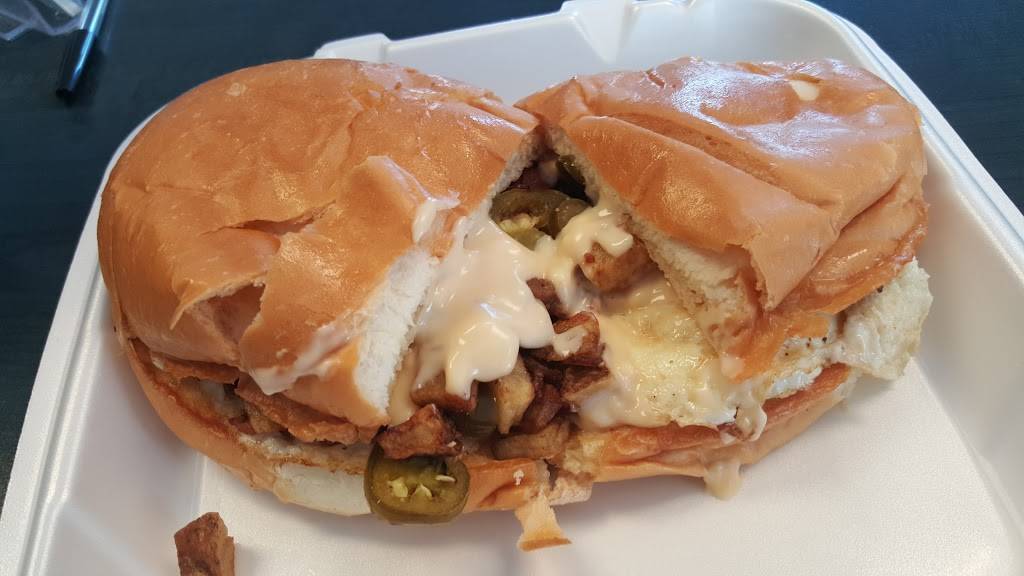 Fuzzys Taco Shop | restaurant | 2917 W Berry St, Fort Worth, TX 76109, USA | 8179247943 OR +1 817-924-7943