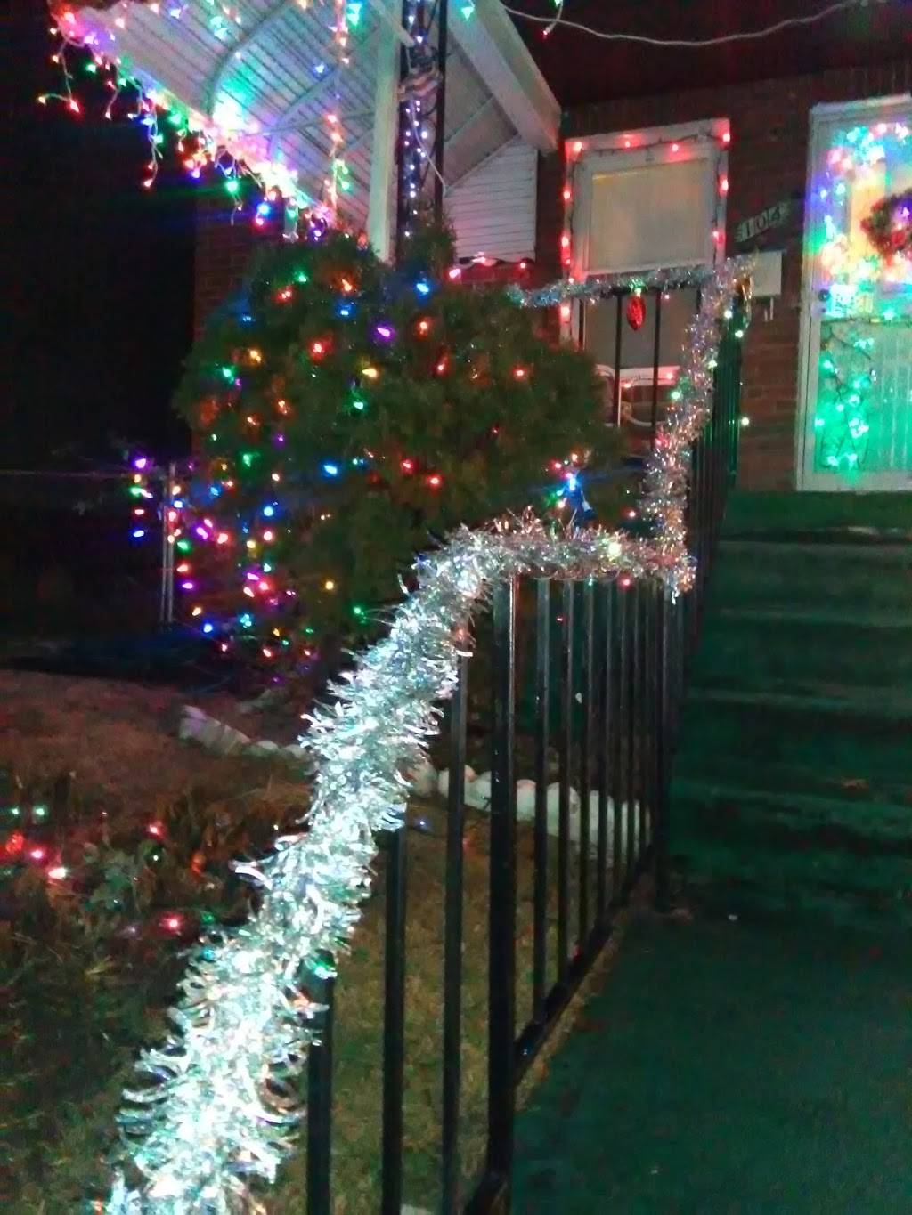 Caton Carryout | meal takeaway | 3551 W Caton Ave, Baltimore, MD 21229, USA | 4105662414 OR +1 410-566-2414